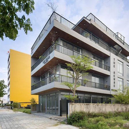 The Sense Apartment - Modern, Near My An Beach Da Nang Luaran gambar
