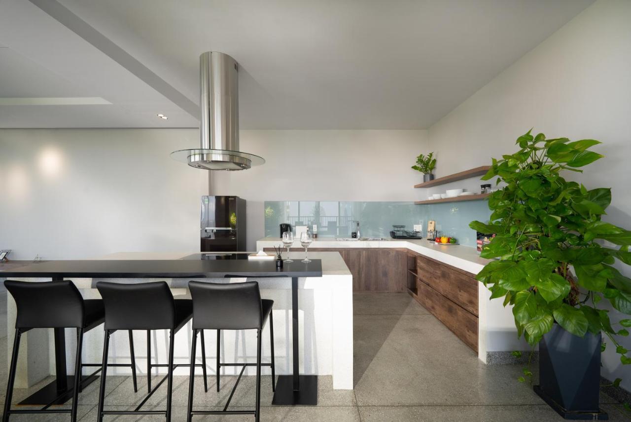 The Sense Apartment - Modern, Near My An Beach Da Nang Luaran gambar